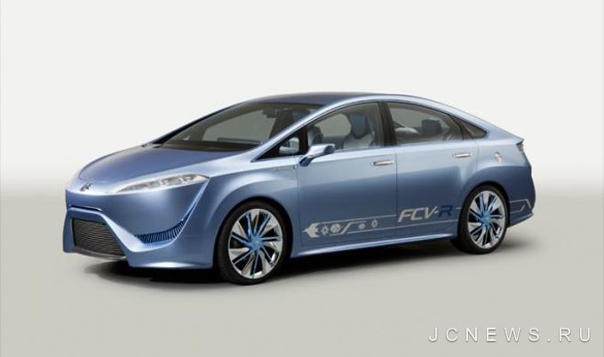 Toyota покажет в Токио серийный водородомобиль